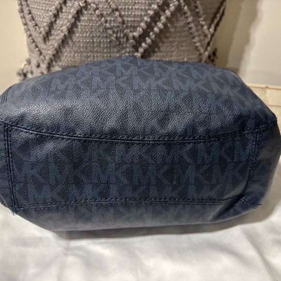 ❤️Michael Kors Large Fulton Baltic Navy Tote - Picture 4 of 9